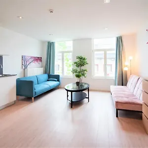 Apartment The Fashion Street 