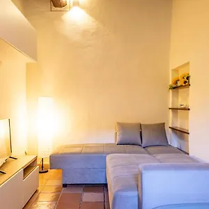 https://appartamento-agnaresi.it-tuscanyhotel.com