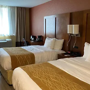 Ramada By Wyndham Times Square West Hotel
