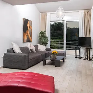 https://kappa-resort-paliourion.hotelschalkidiki.net