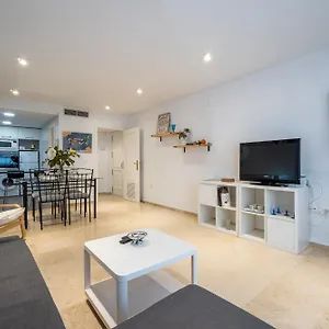 https://center-flat-tejares.es-andalucia.com