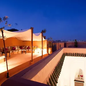 رياد Lalla Bahia