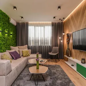 Urban Eden - Lux & Style, 2-bedroom, 2-bathroom , סופיה בולגריה