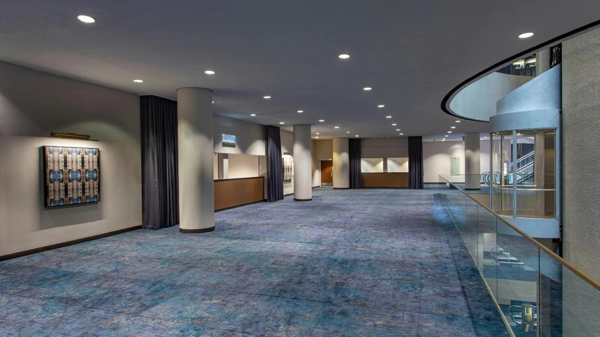 New York Marriott Marquis Hotel