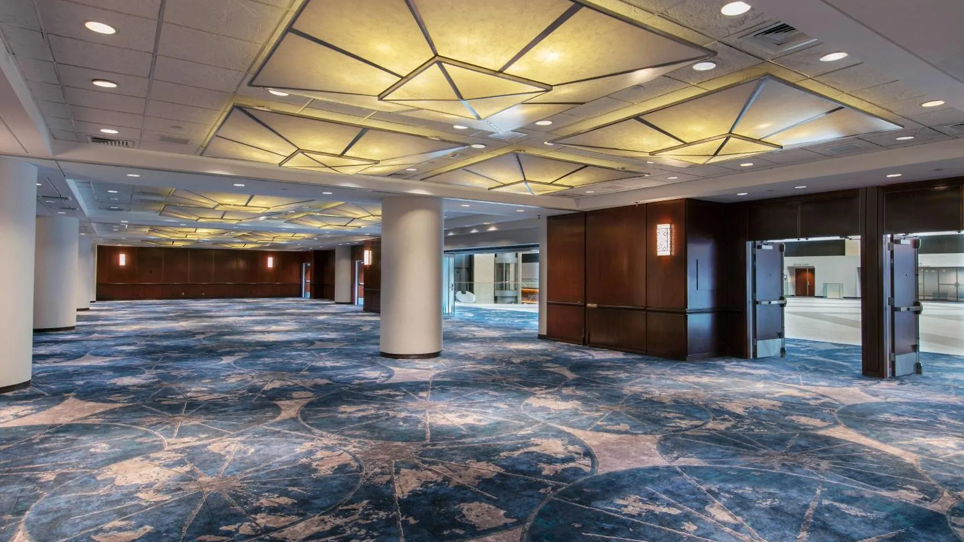 *****  New York Marriott Marquis Hotel United States