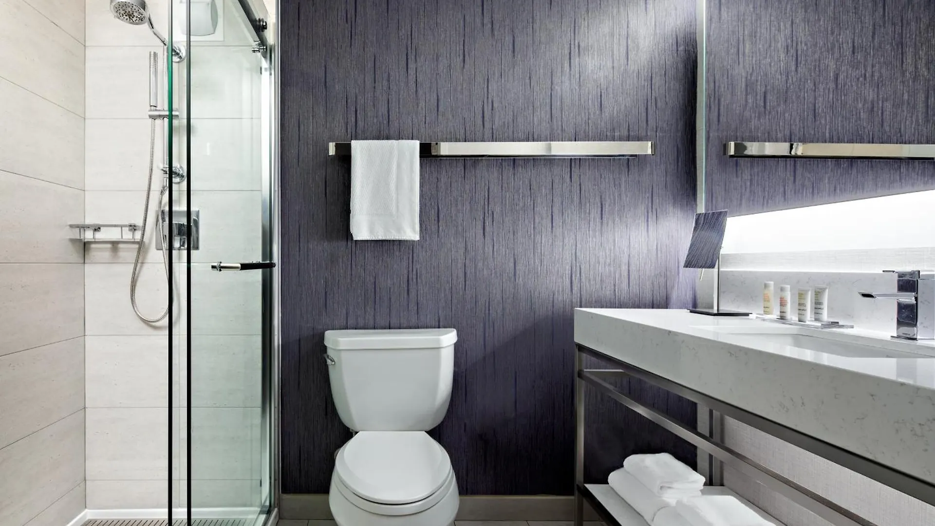 New York Marriott Marquis Hotel 5*, New York United States